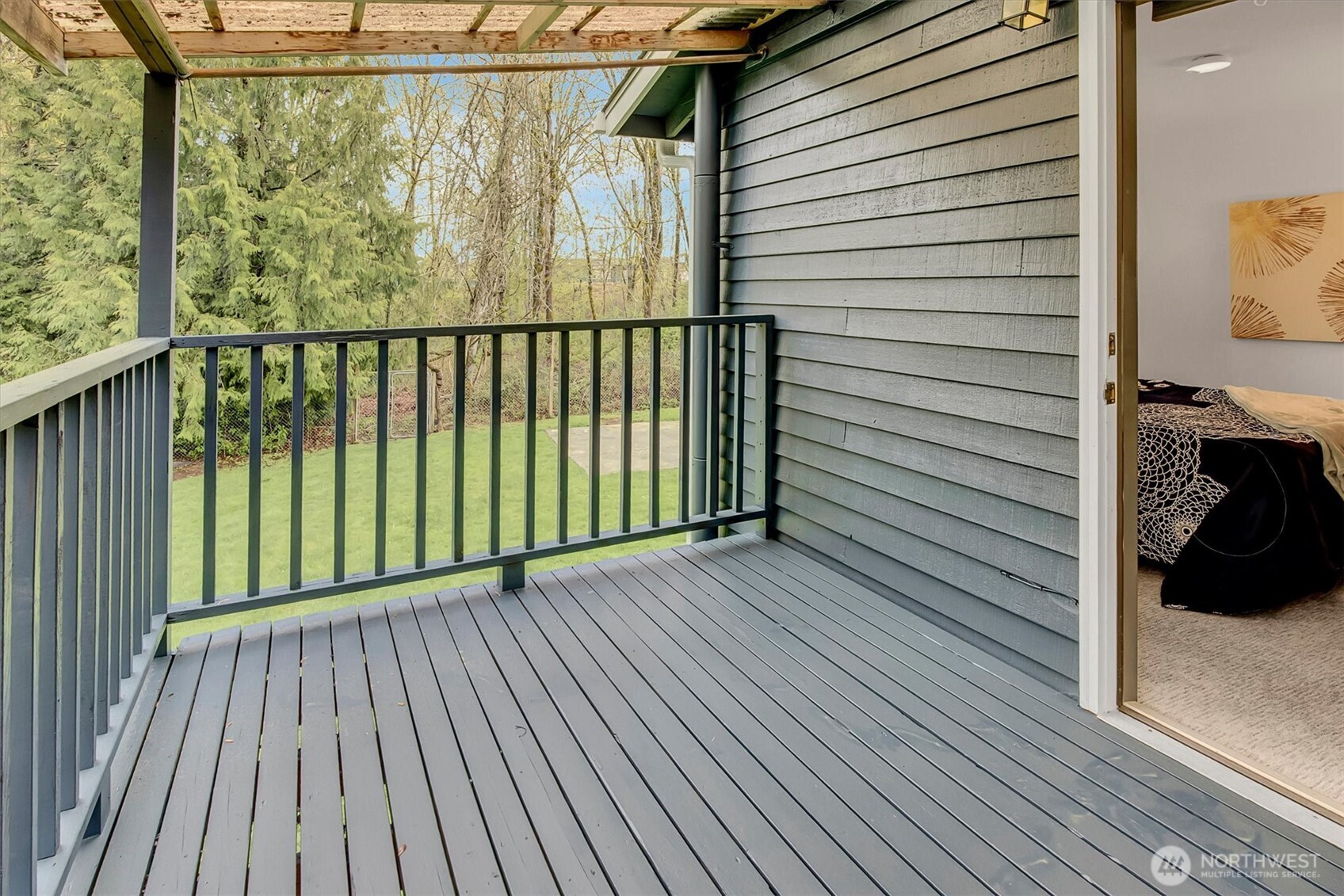 10624 171st Avenue NE, Redmond, WA 98052-2735