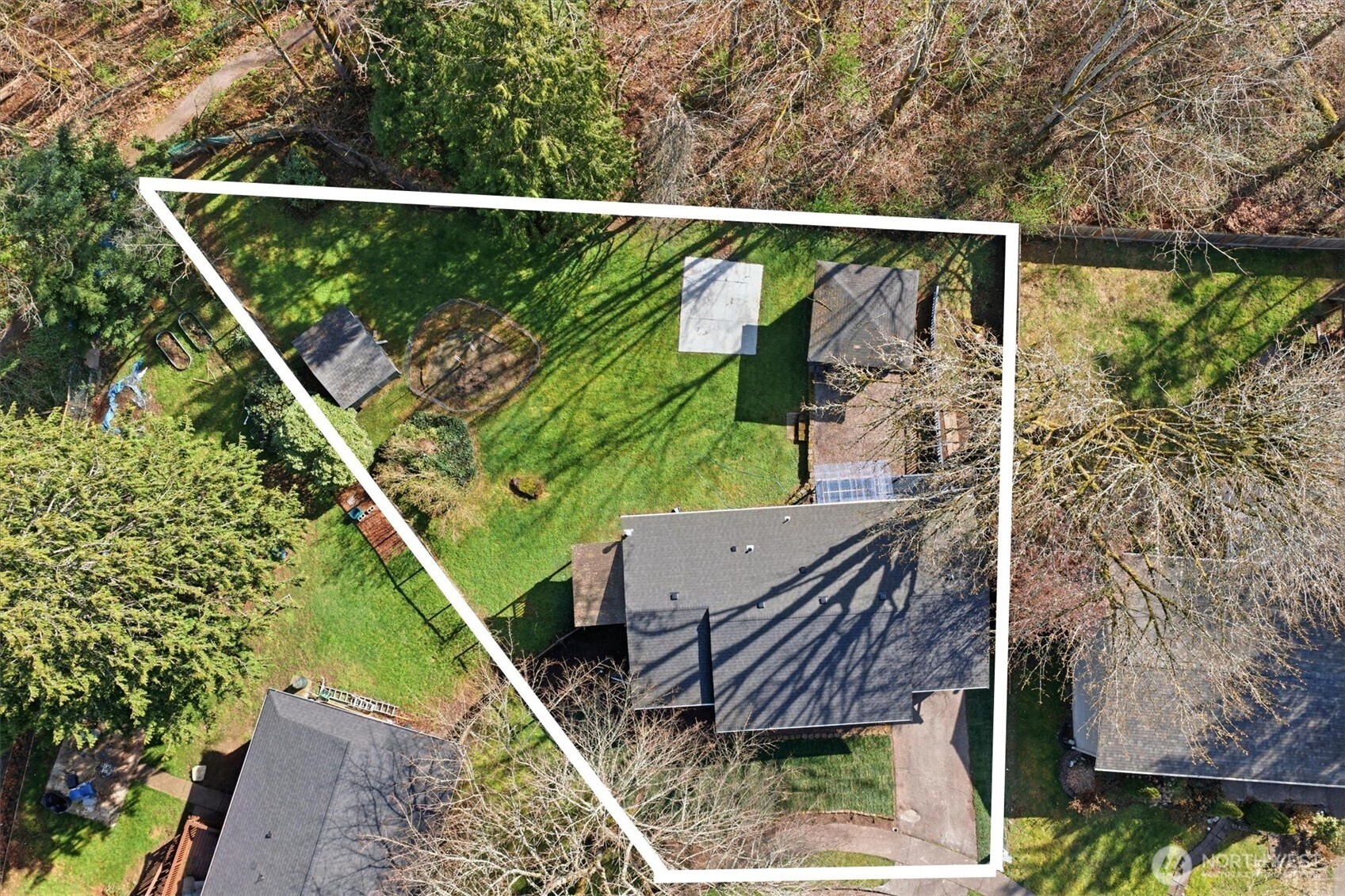 10624 171st Avenue NE, Redmond, WA 98052-2735