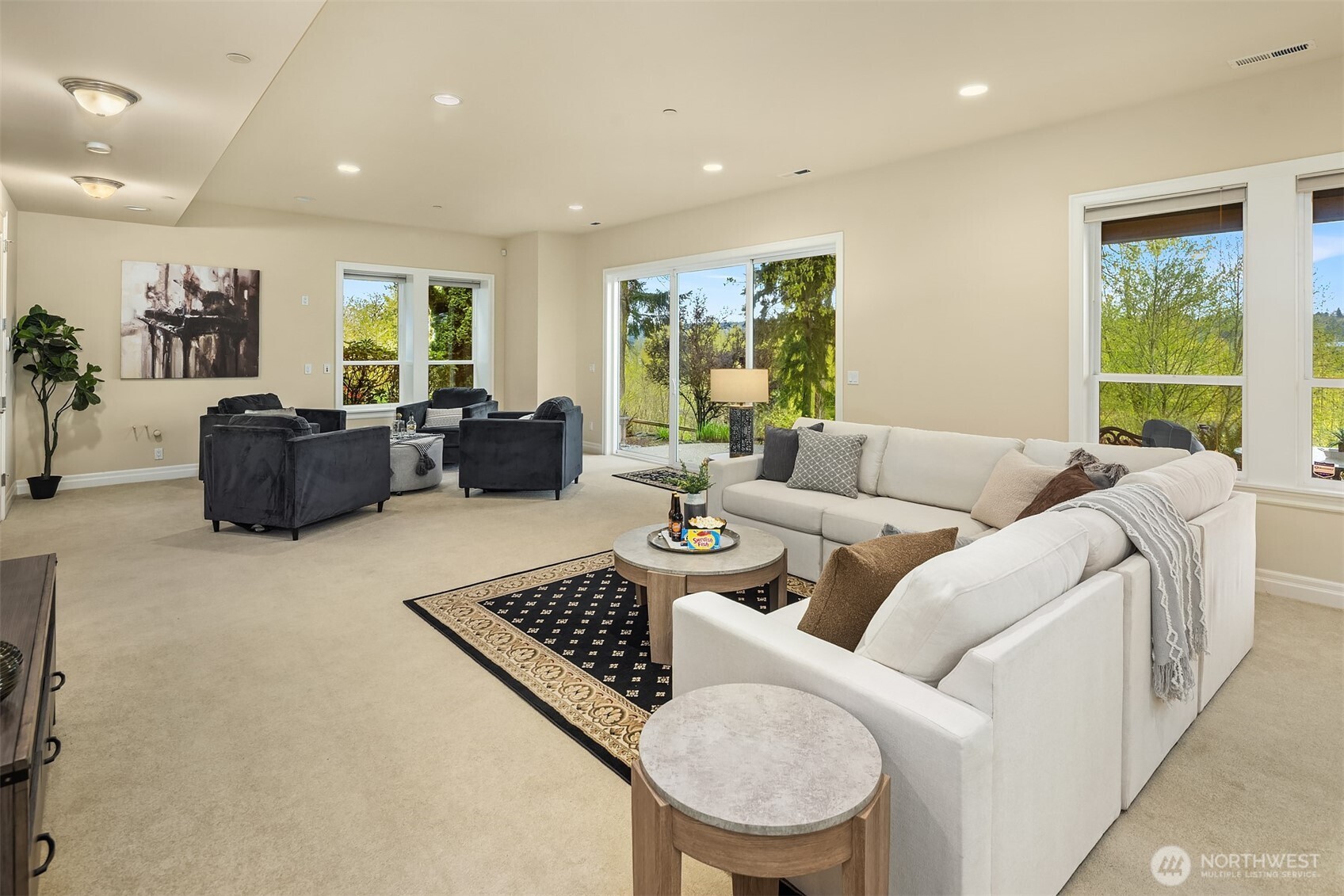 15335 NE 106th Court , Redmond, WA 98052