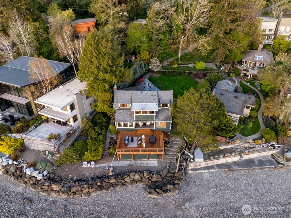 6521 Beach Drive SW, Seattle, WA 98136