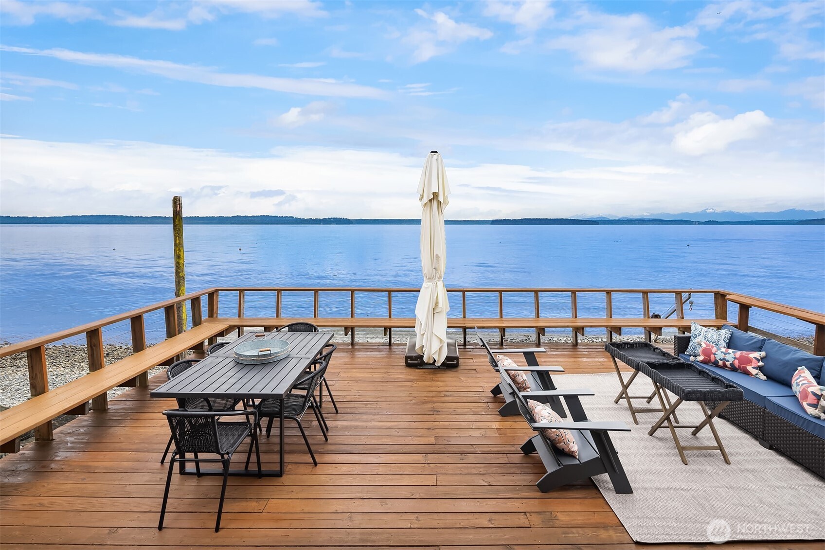 6521 Beach Drive SW, Seattle, WA 98136