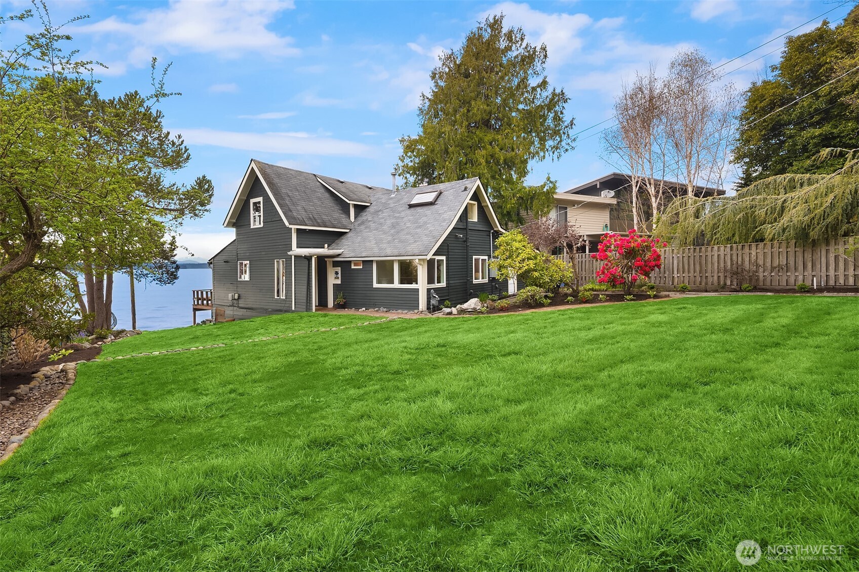 6521 Beach Drive SW, Seattle, WA 98136