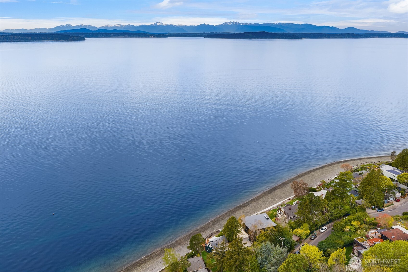 6521 Beach Drive SW, Seattle, WA 98136