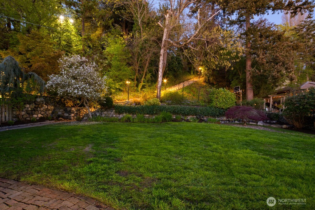 6521 Beach Drive SW, Seattle, WA 98136