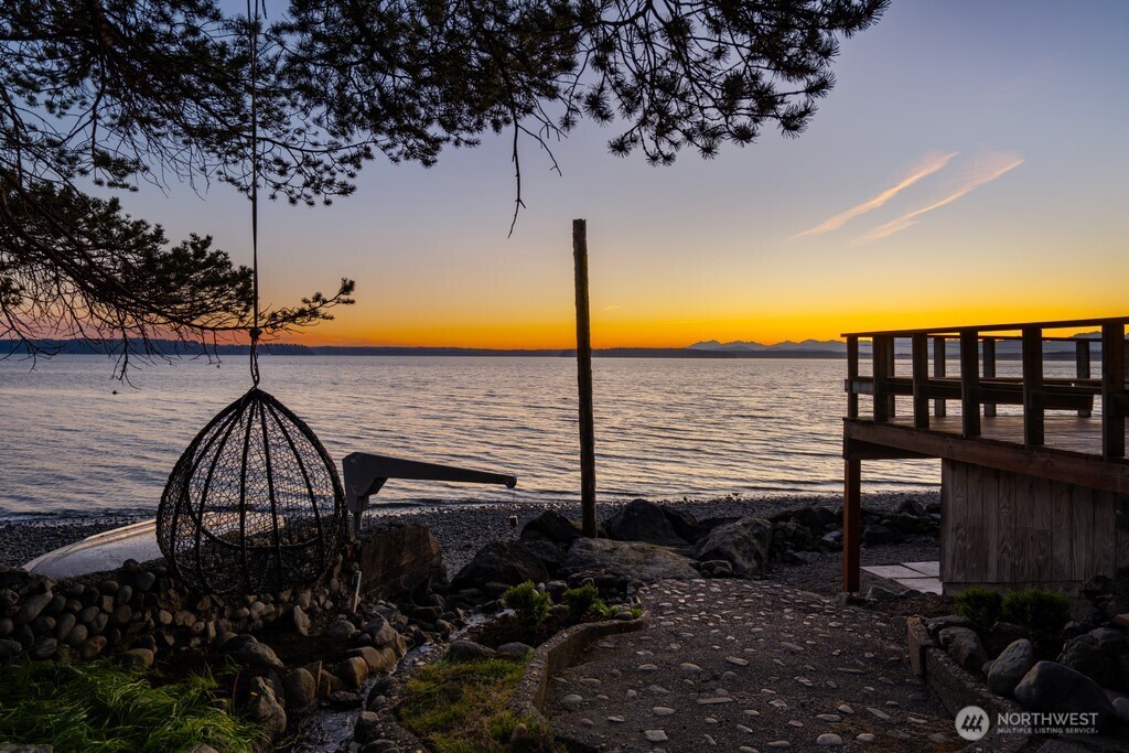 6521 Beach Drive SW, Seattle, WA 98136