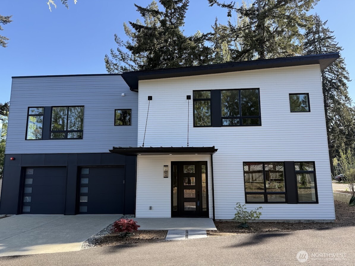 16344 Linden Avenue N, Shoreline, WA 98133
