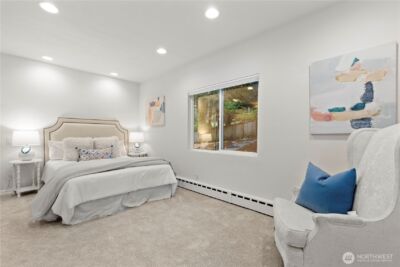 9420 NE 129th Place , Kirkland, WA 98034-2700 - Photo 18