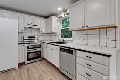 18715 Rampart Drive SE, Yelm, WA 98597 - Photo 16