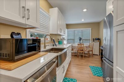 514 115th Street S, Tacoma, WA 98444 - Photo 7