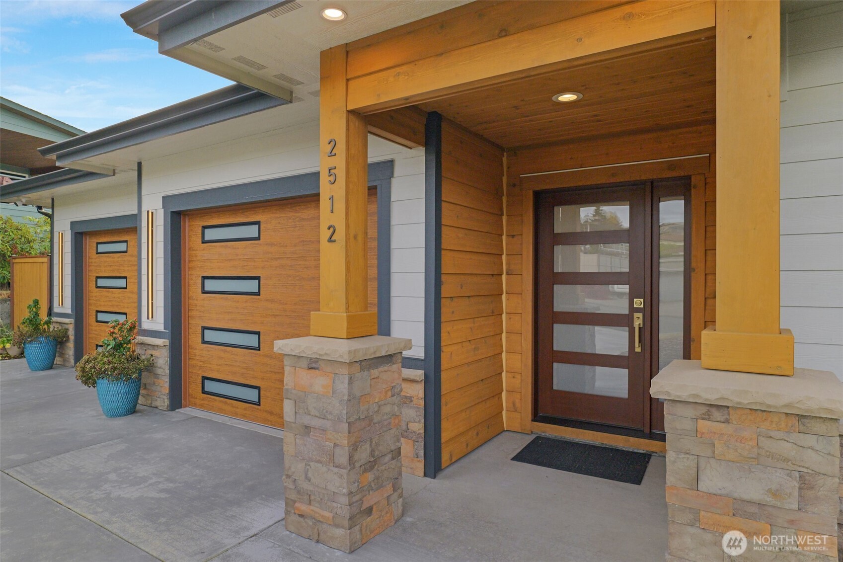 2512 Vista View Drive , Tacoma, WA 98406