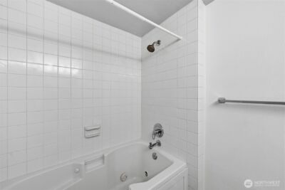 13919 SE 3rd Place , Bellevue, WA 98005 - Photo 14