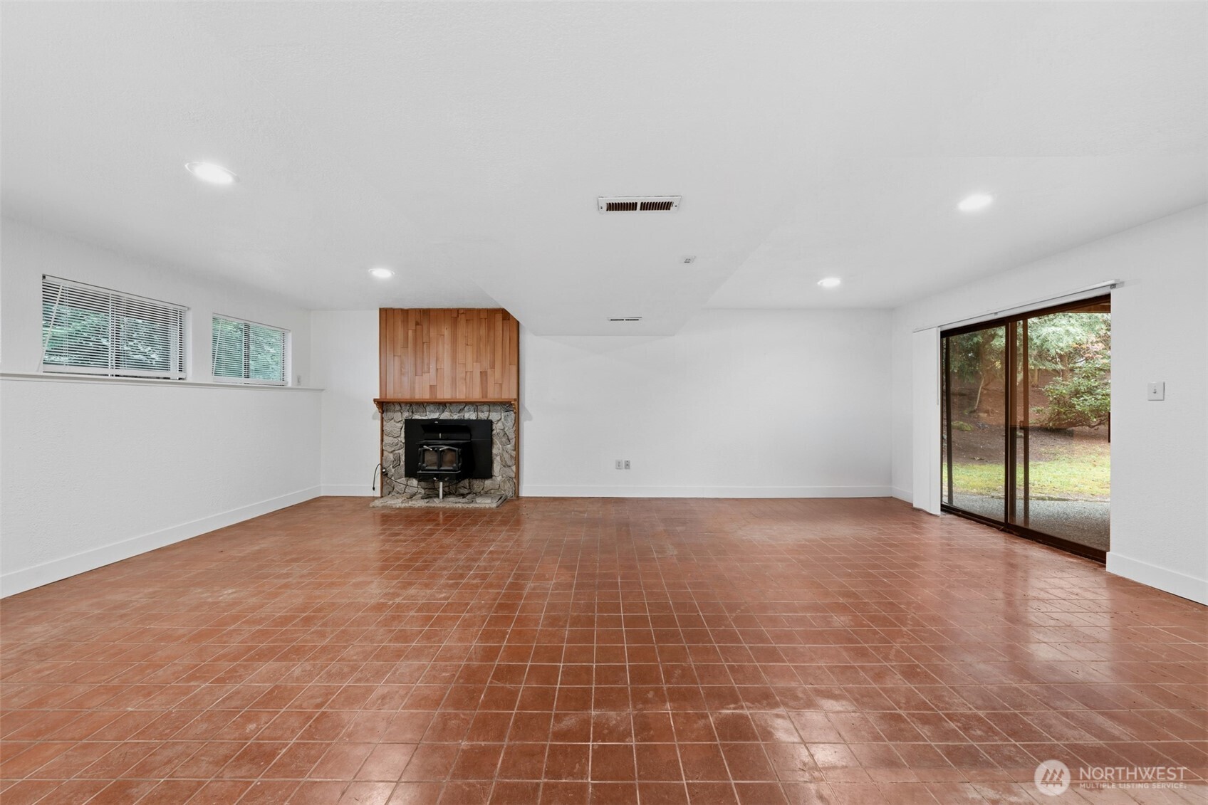13919 SE 3rd Place , Bellevue, WA 98005