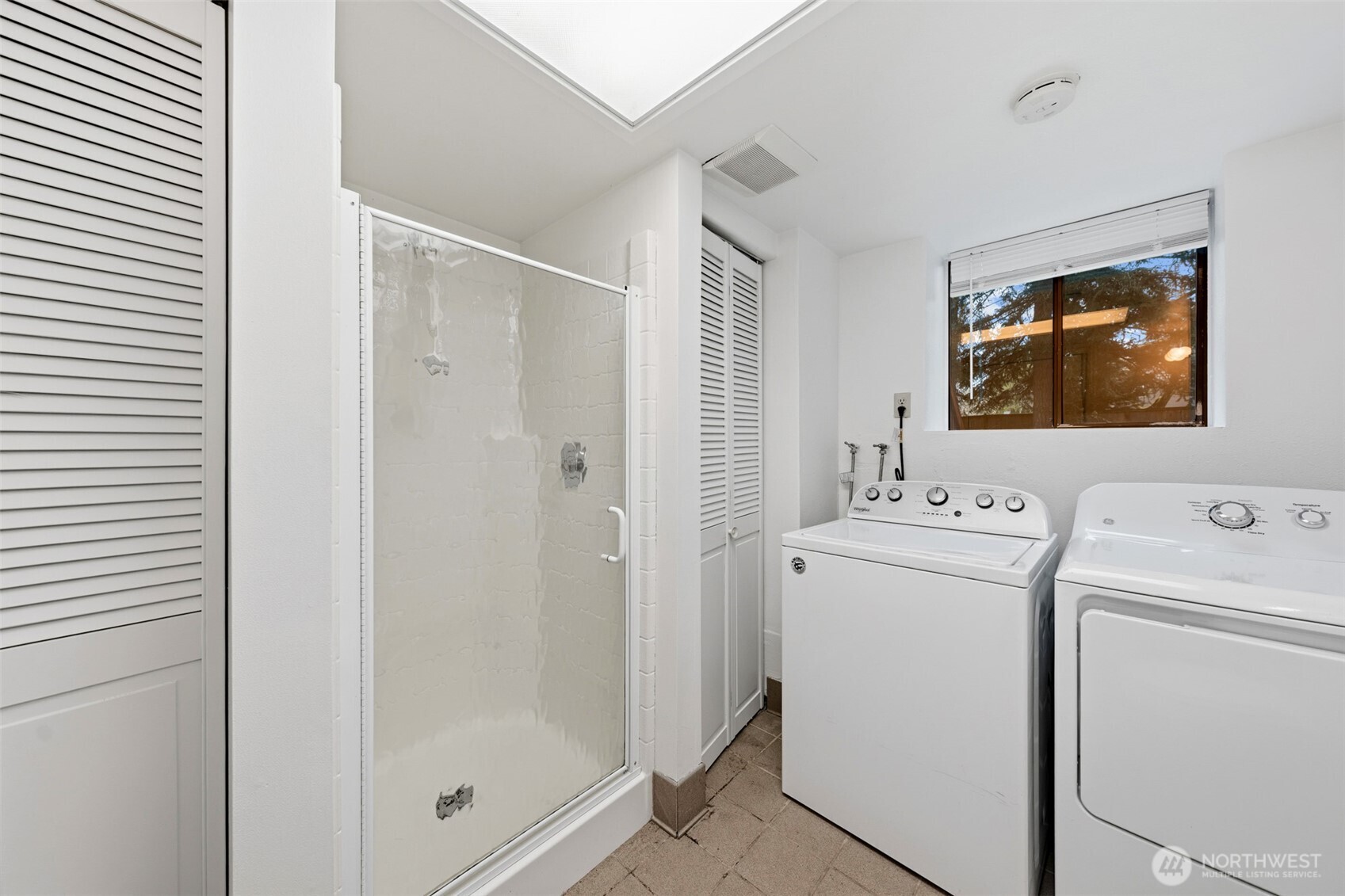 13919 SE 3rd Place , Bellevue, WA 98005