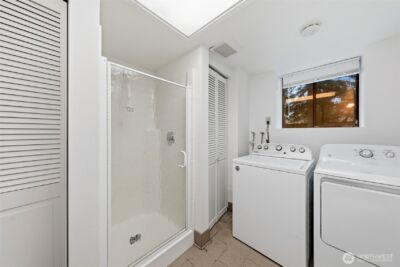 13919 SE 3rd Place , Bellevue, WA 98005 - Photo 19