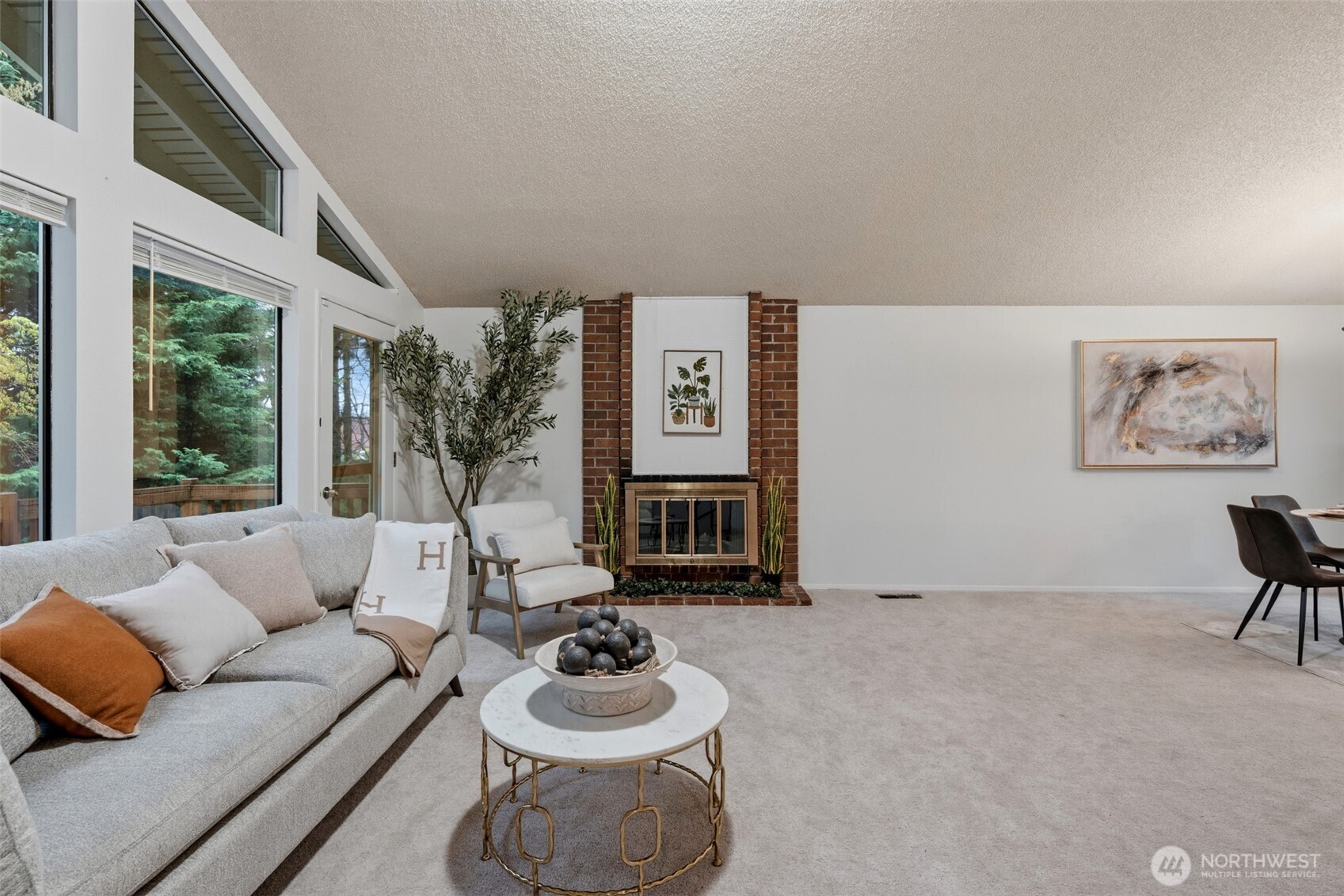 13919 SE 3rd Place , Bellevue, WA 98005