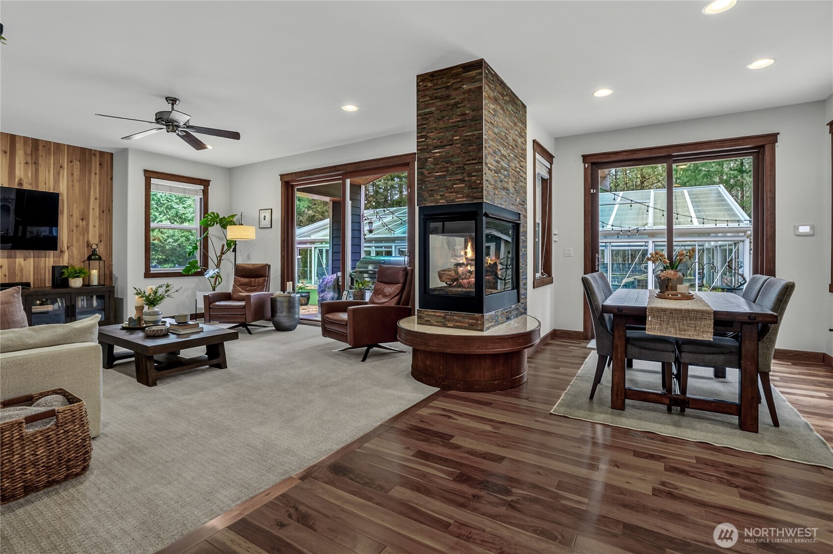 27924 SE 268th Street , Ravensdale, WA 98051