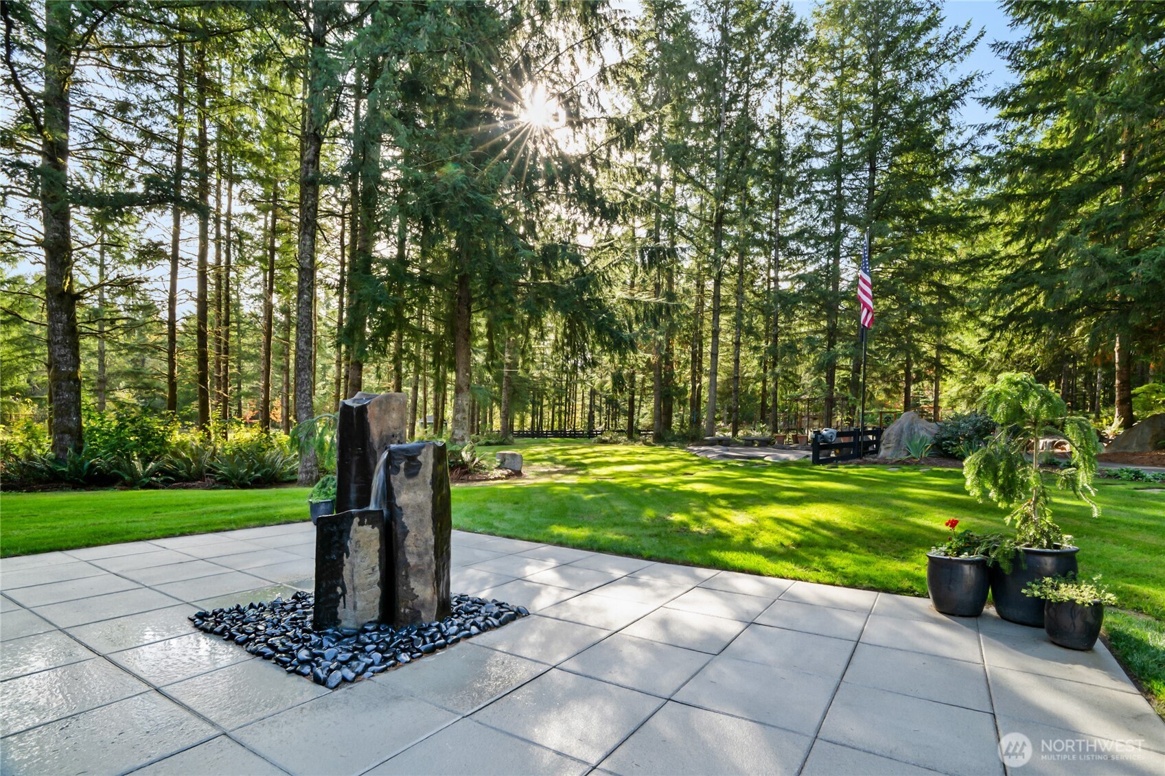 27924 SE 268th Street , Ravensdale, WA 98051