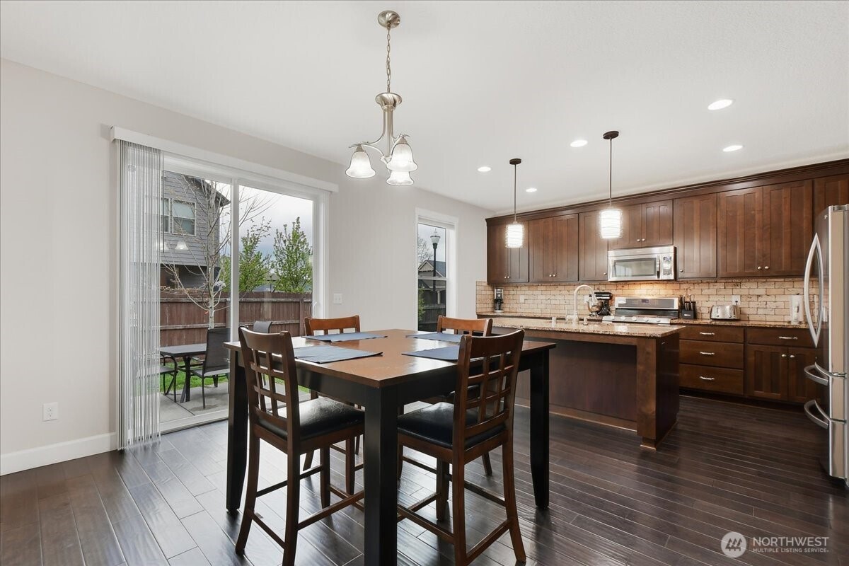 10512 NE 156th Avenue , Vancouver, WA 98682