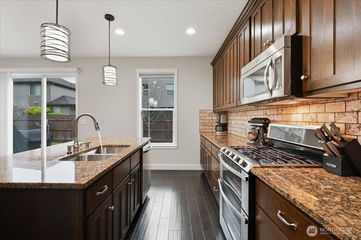 10512 NE 156th Avenue , Vancouver, WA 98682