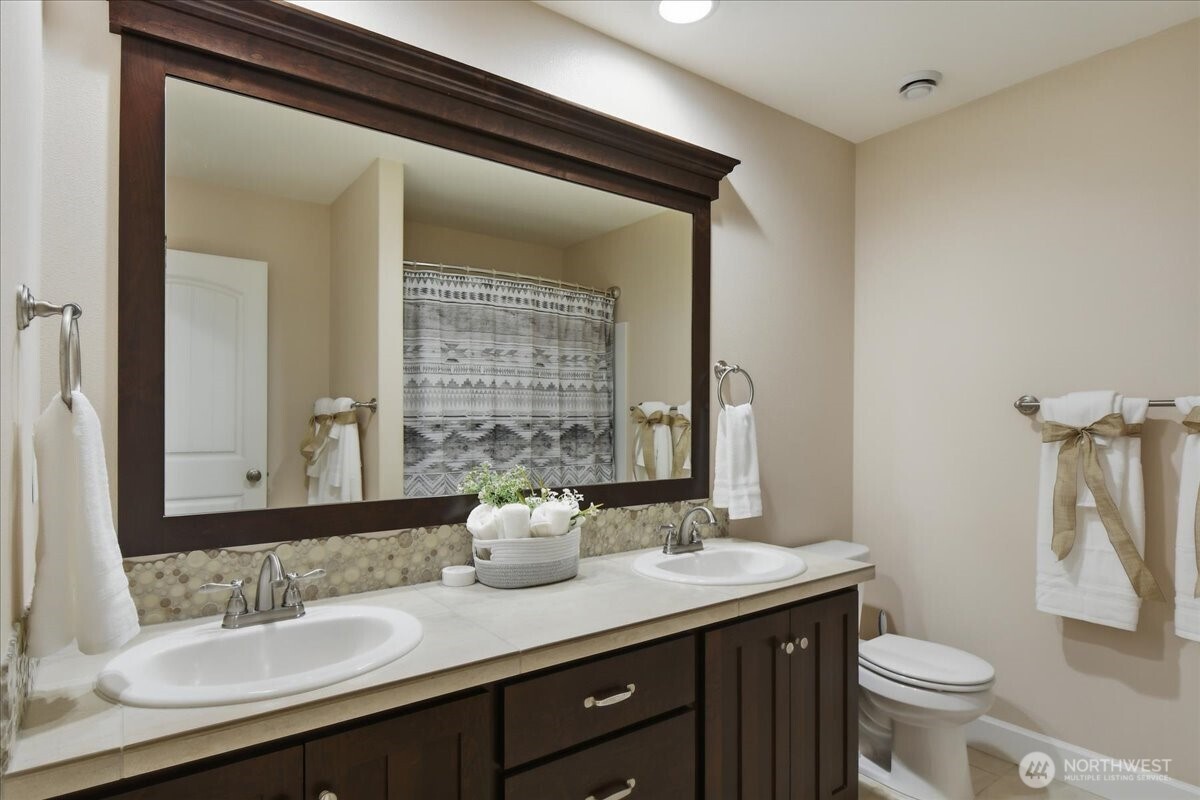 10512 NE 156th Avenue , Vancouver, WA 98682
