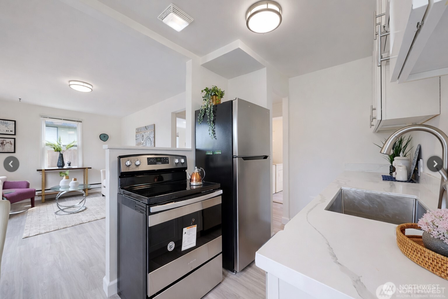 2517 - 2519 E Pike Street , Seattle, WA 98122