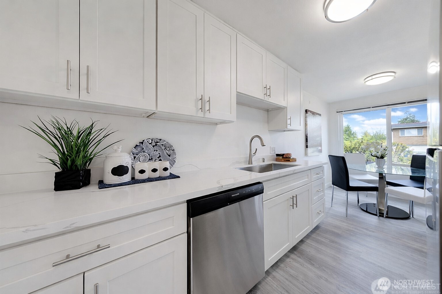 2517 - 2519 E Pike Street , Seattle, WA 98122