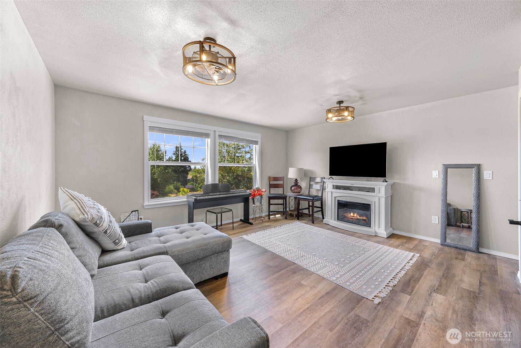 19727 Sky Ridge Road , Mount Vernon, WA 98274