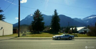 1095 Darrington Street , Darrington, WA 98241 - Photo 2