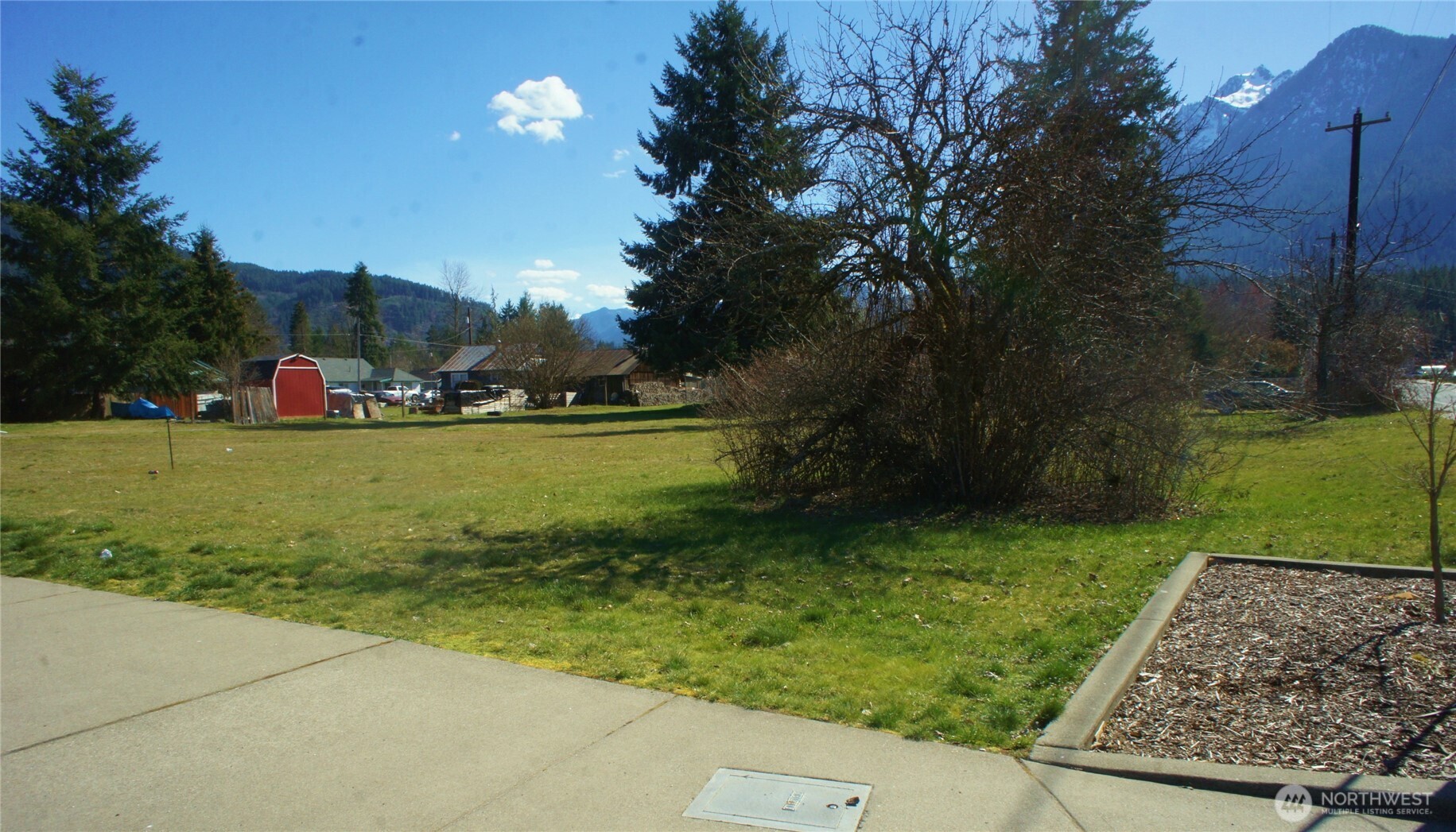 1095 Darrington Street , Darrington, WA 98241