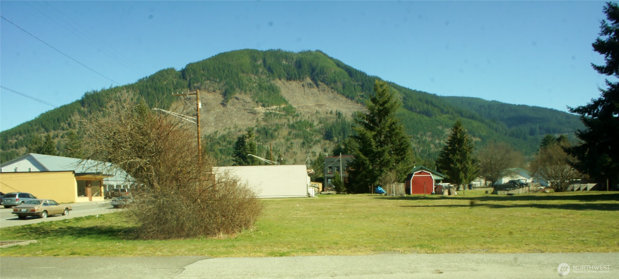1095 Darrington Street , Darrington, WA 98241