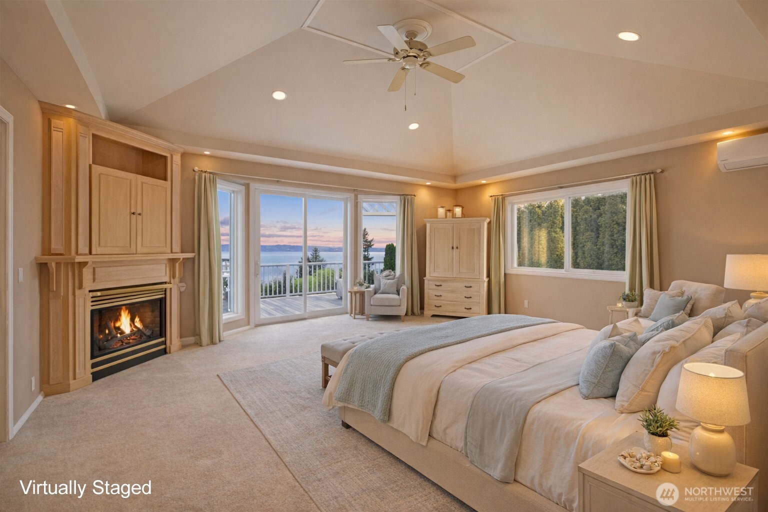505 Green Island Way , Camano Island, WA 98282-8477