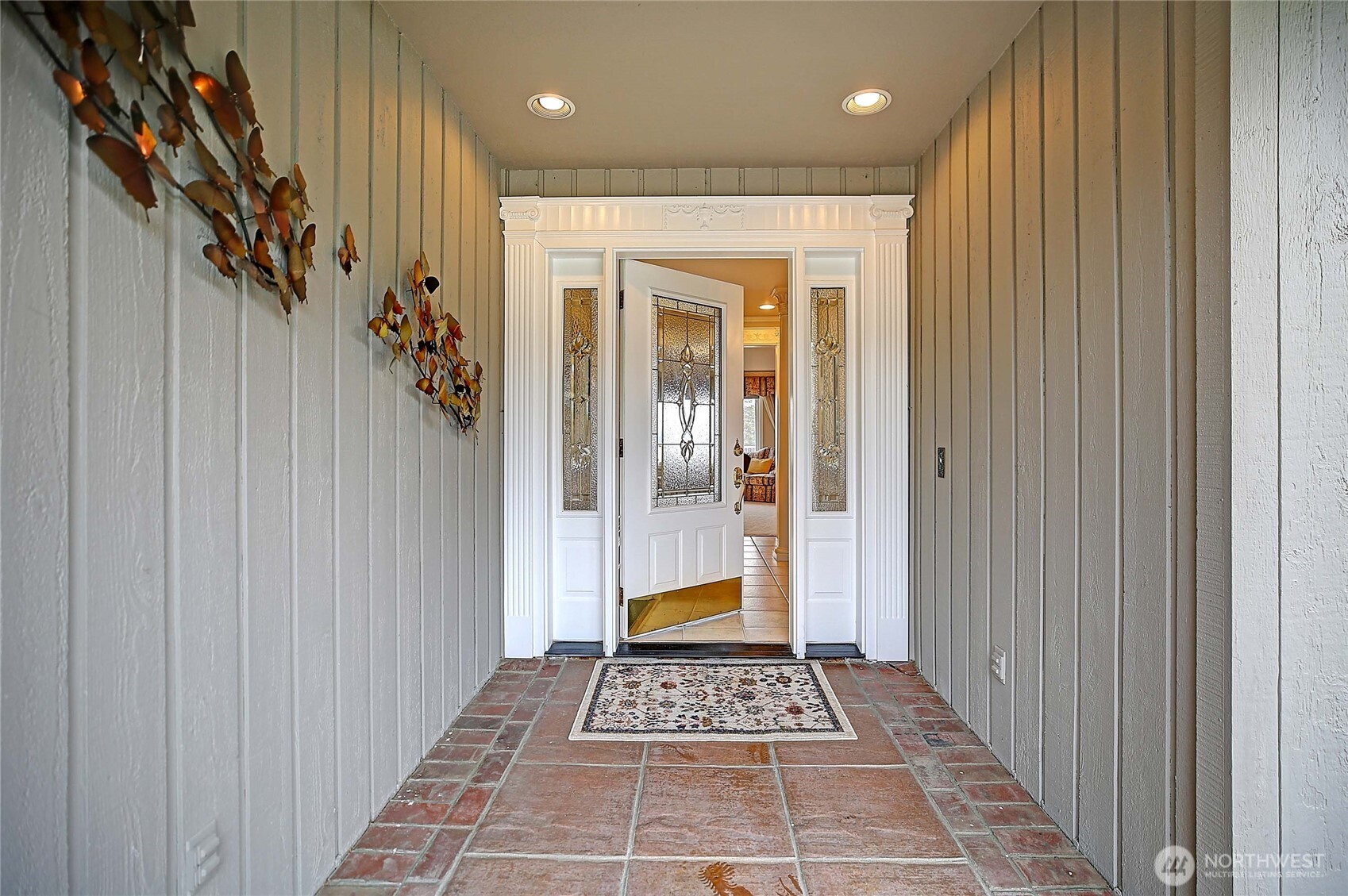 505 Green Island Way , Camano Island, WA 98282-8477