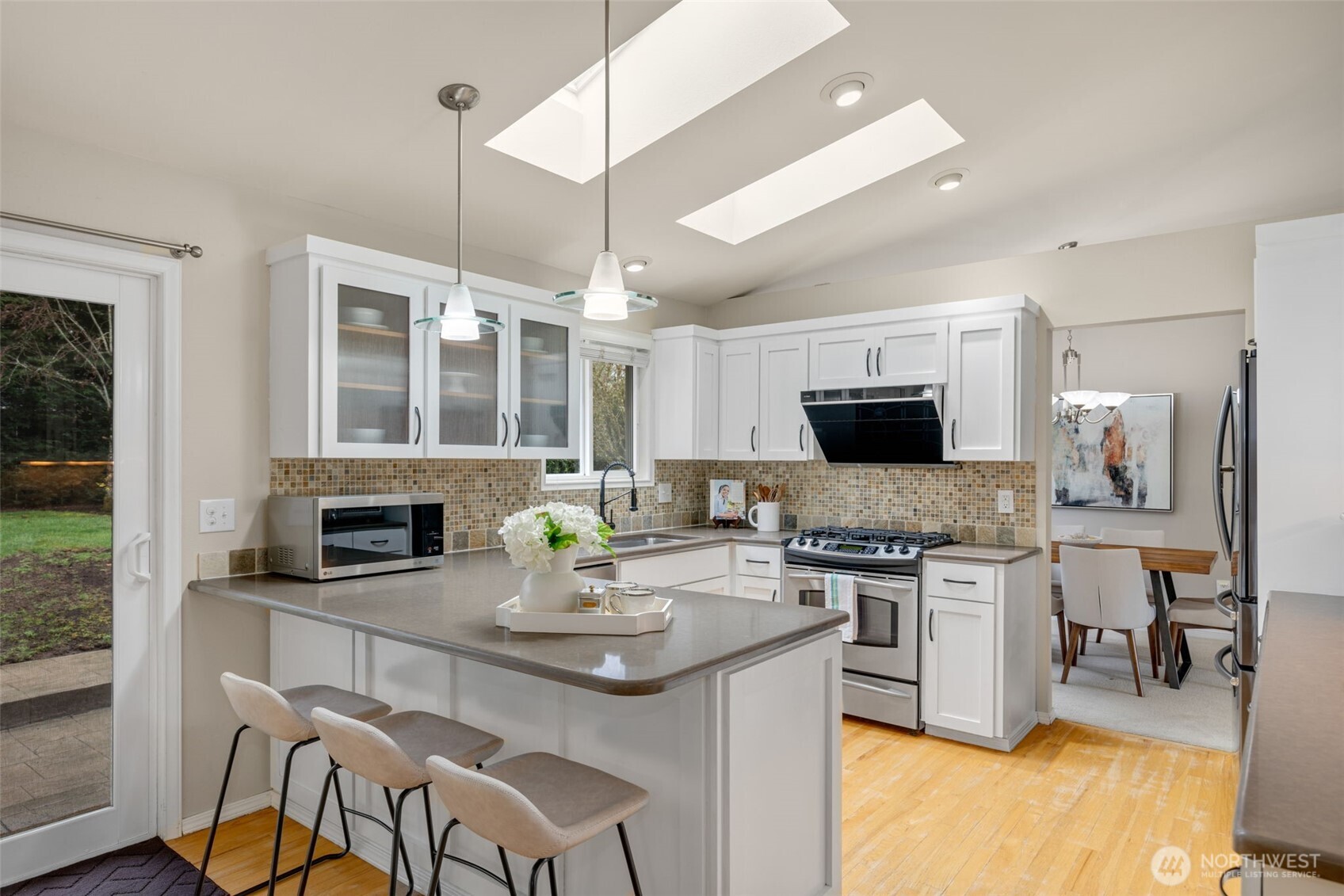 7918 115th Avenue SE, Newcastle, WA 98056