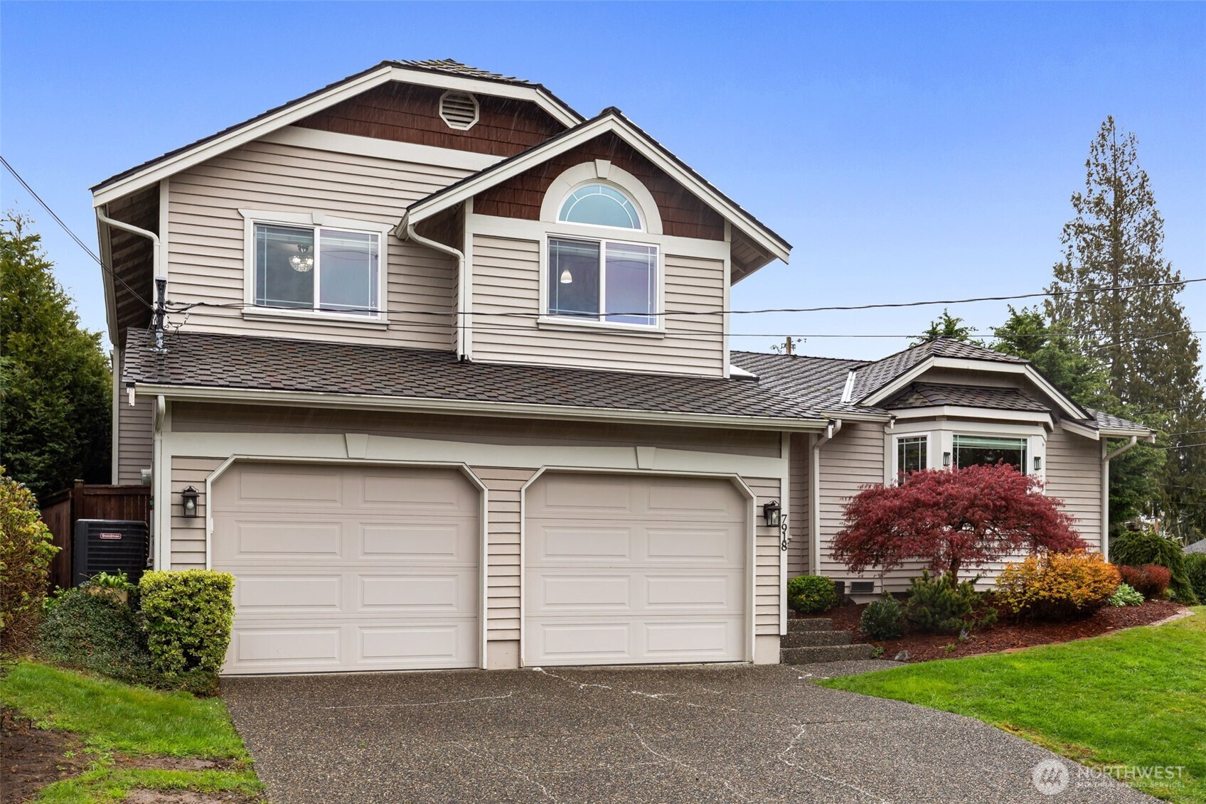 7918 115th Avenue SE, Newcastle, WA 98056