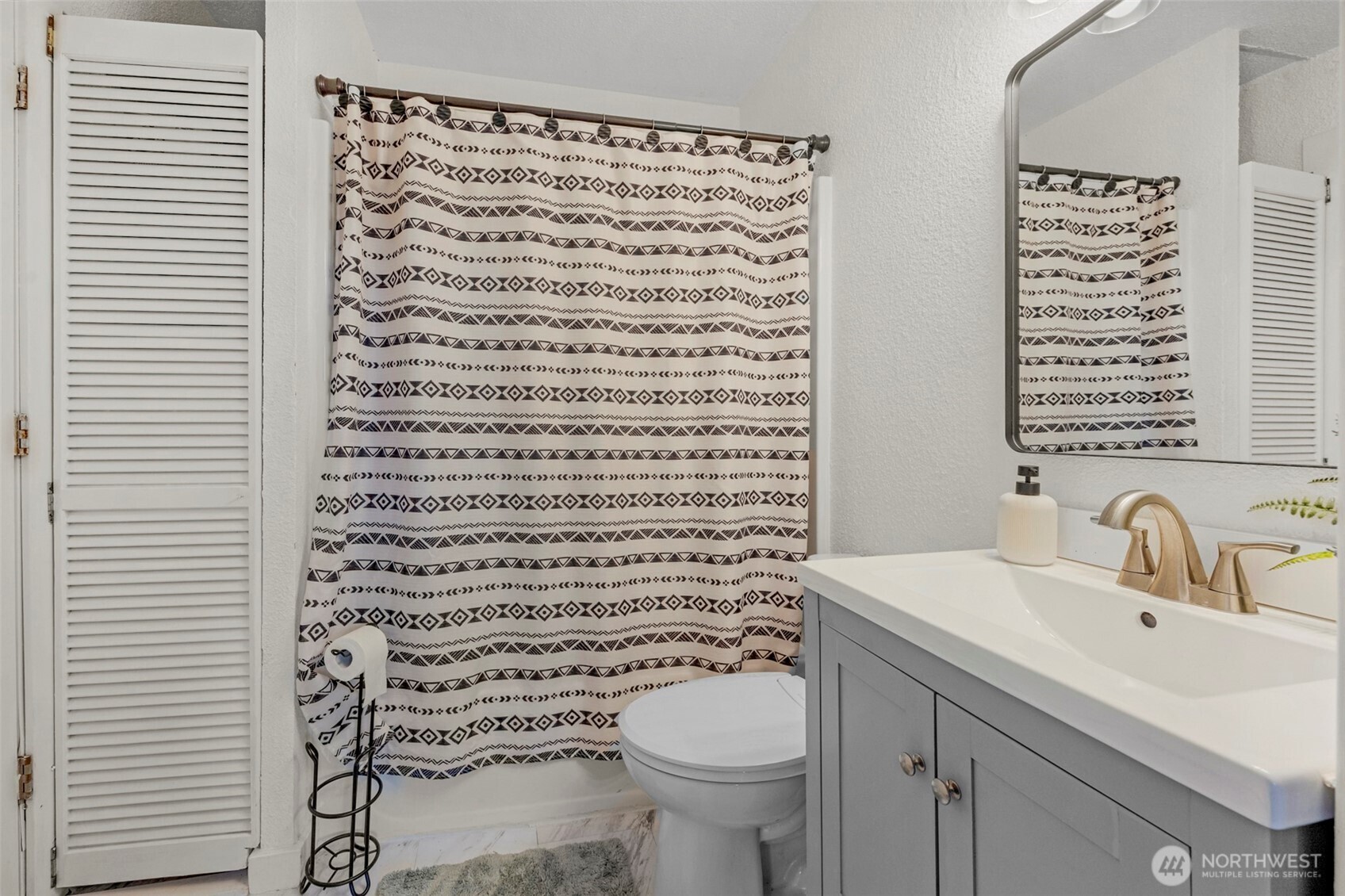 2011 Oakes Avenue , Everett, WA 98201