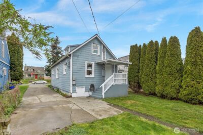 2011 Oakes Avenue , Everett, WA 98201 - Photo 25