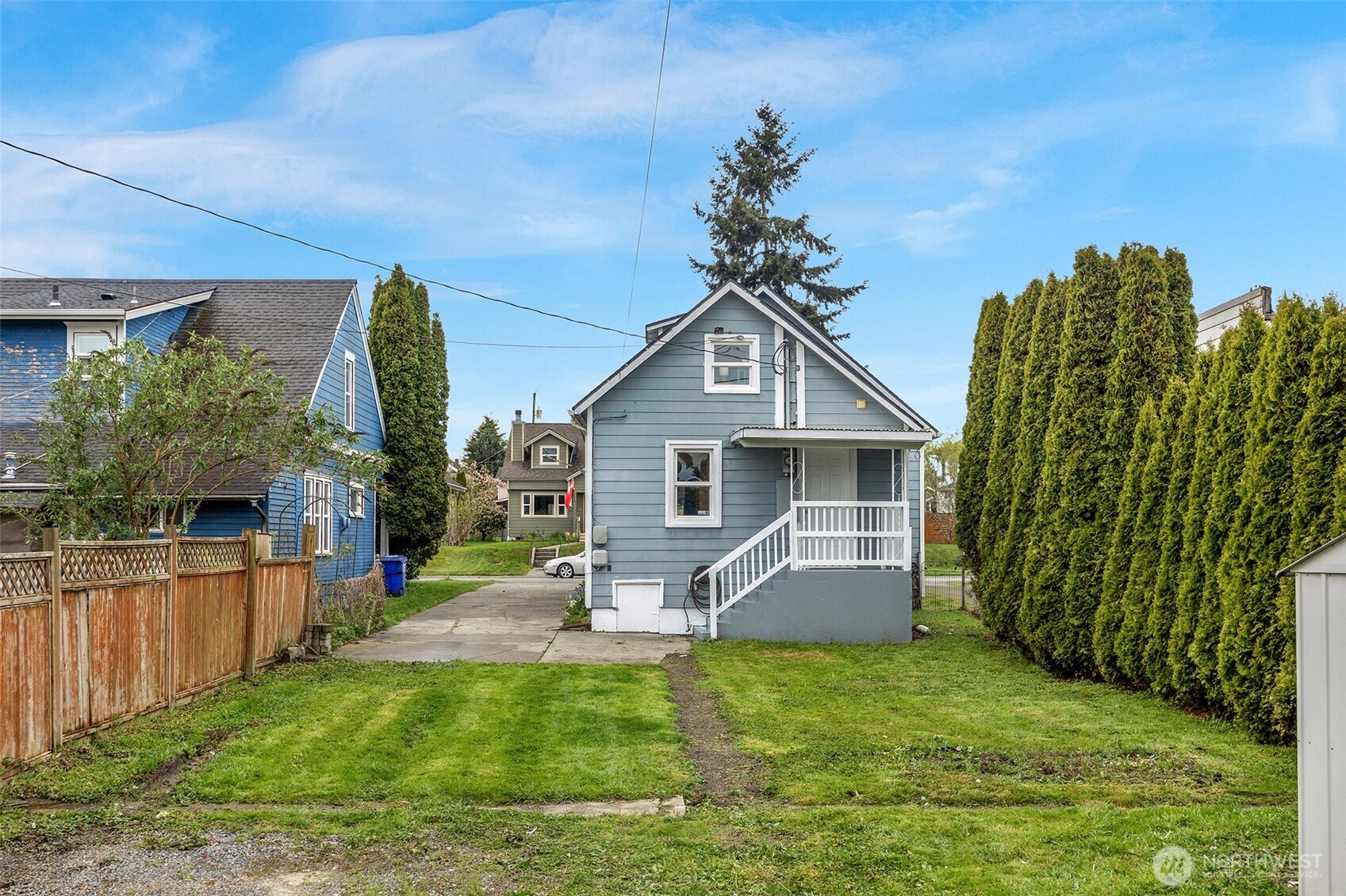 2011 Oakes Avenue , Everett, WA 98201
