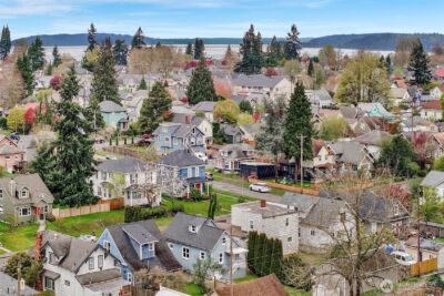 2011 Oakes Avenue , Everett, WA 98201 - Photo 36