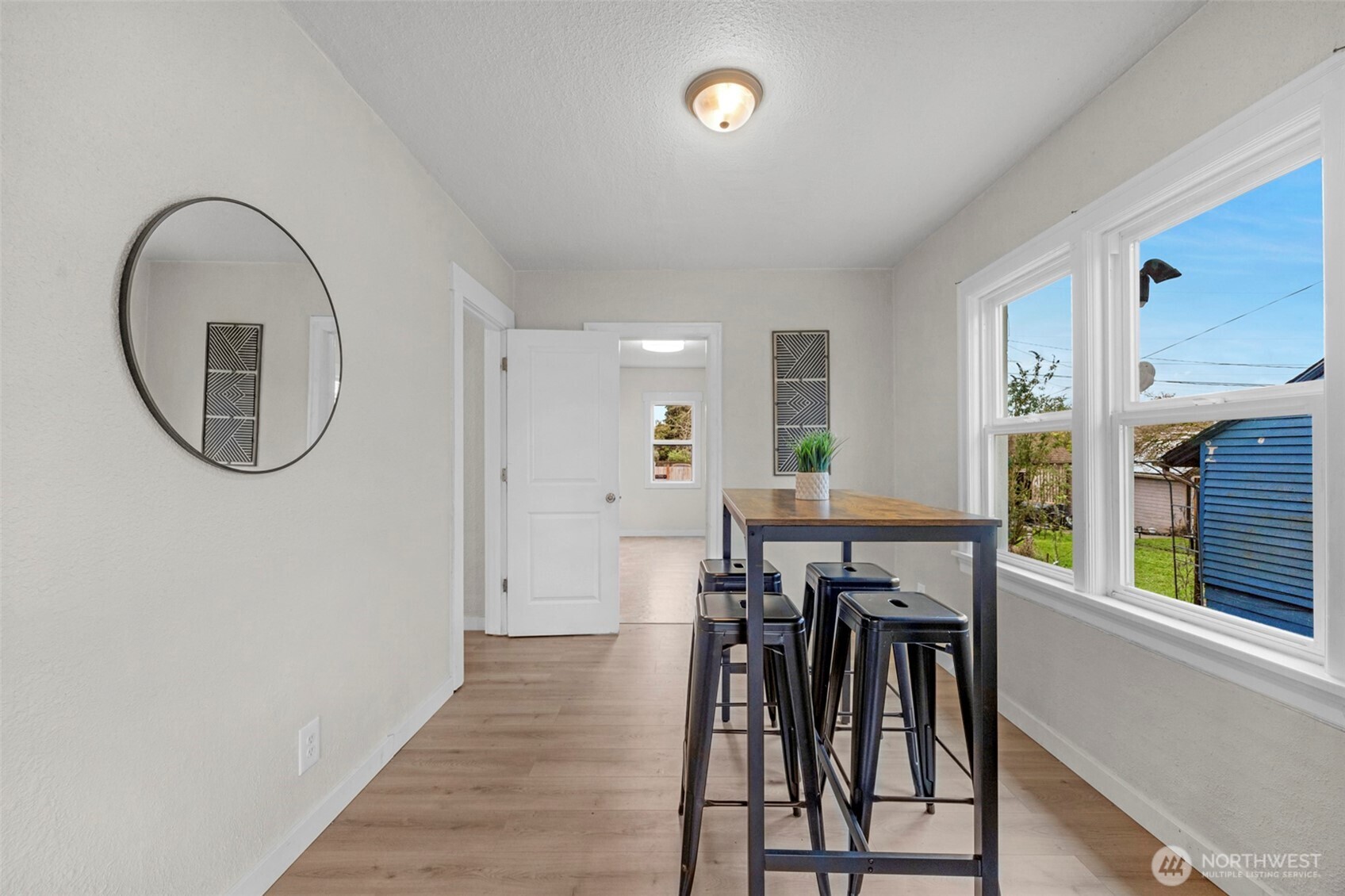 2011 Oakes Avenue , Everett, WA 98201
