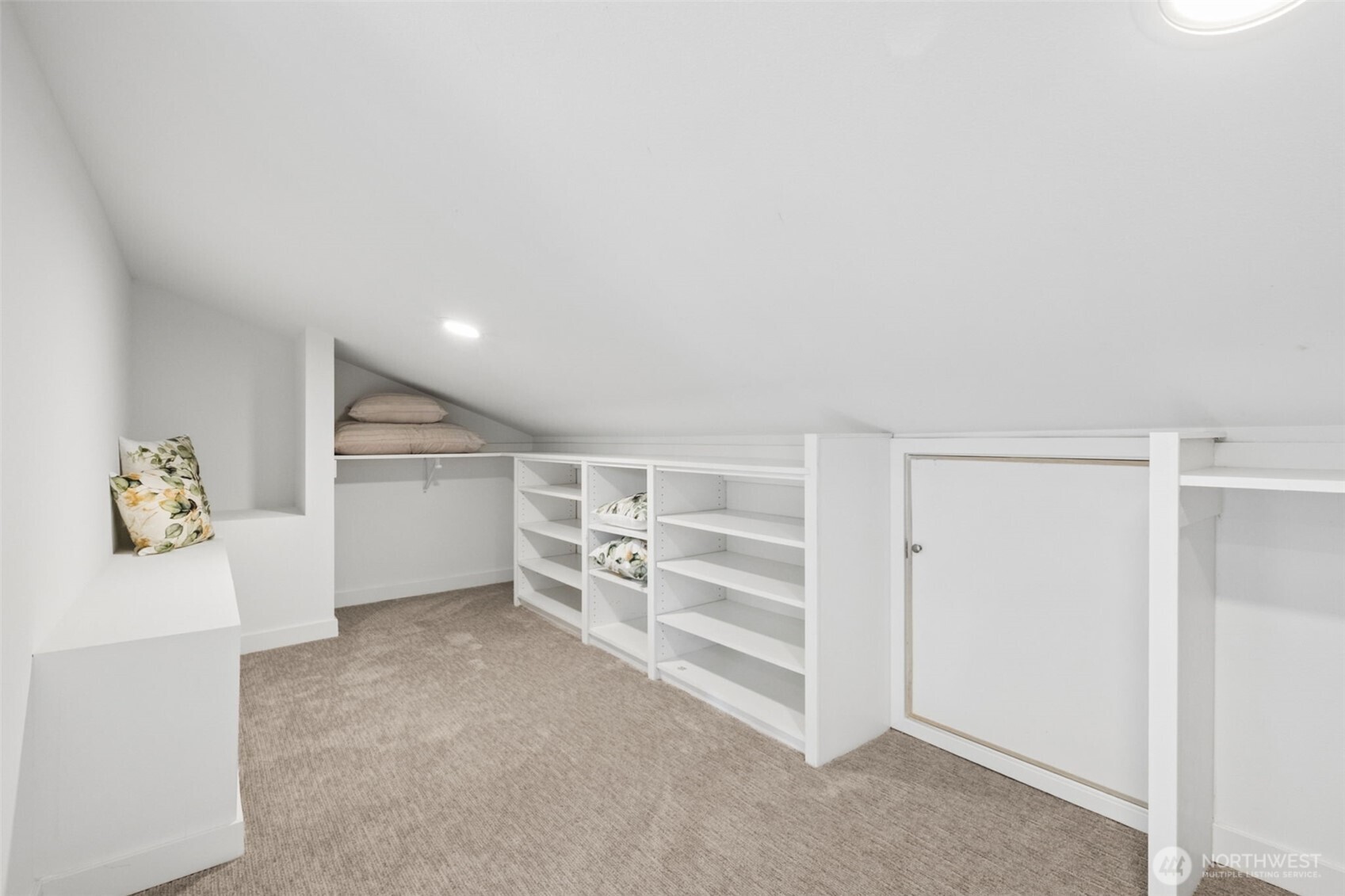 17245 SE 262nd Street , Covington, WA 98042
