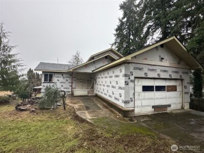 709 15th Avenue SE, Puyallup, WA 98372