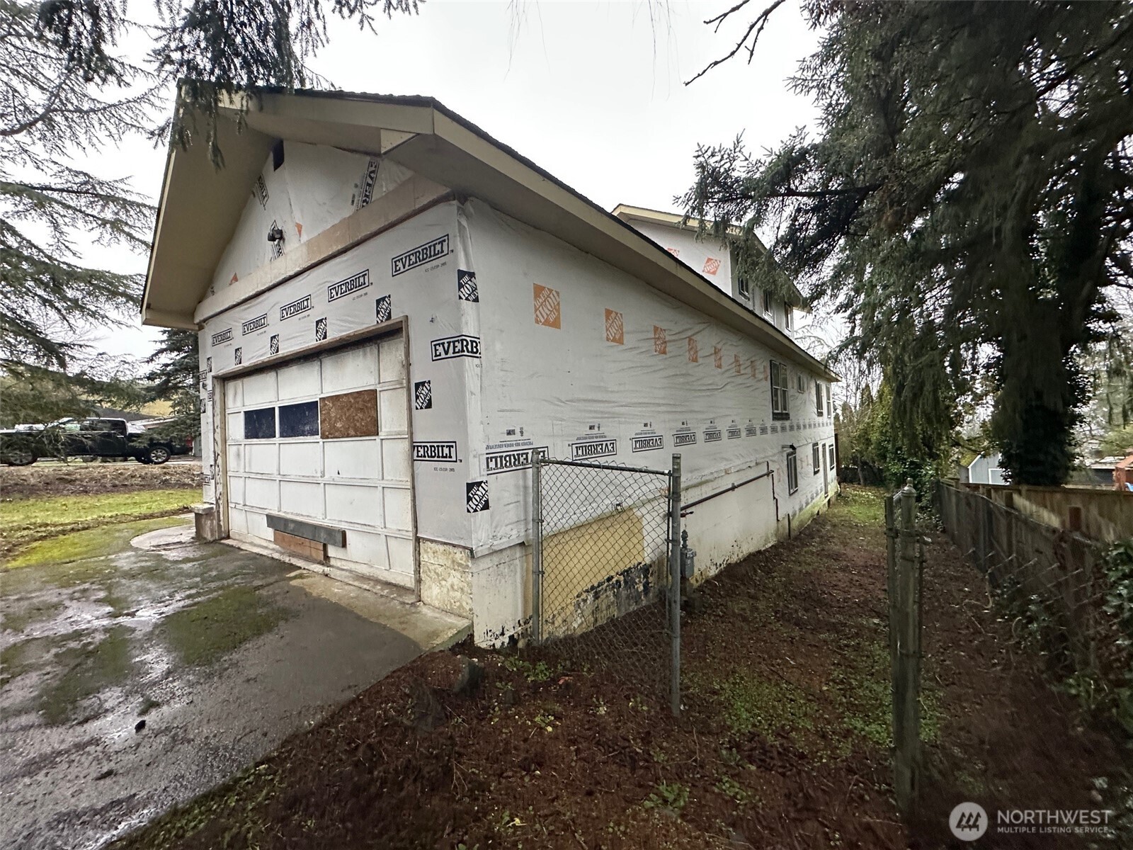 709 15th Avenue SE, Puyallup, WA 98372