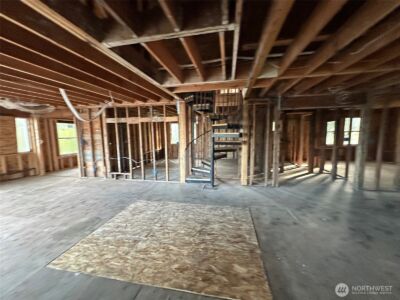 709 15th Avenue SE, Puyallup, WA 98372 - Photo 10