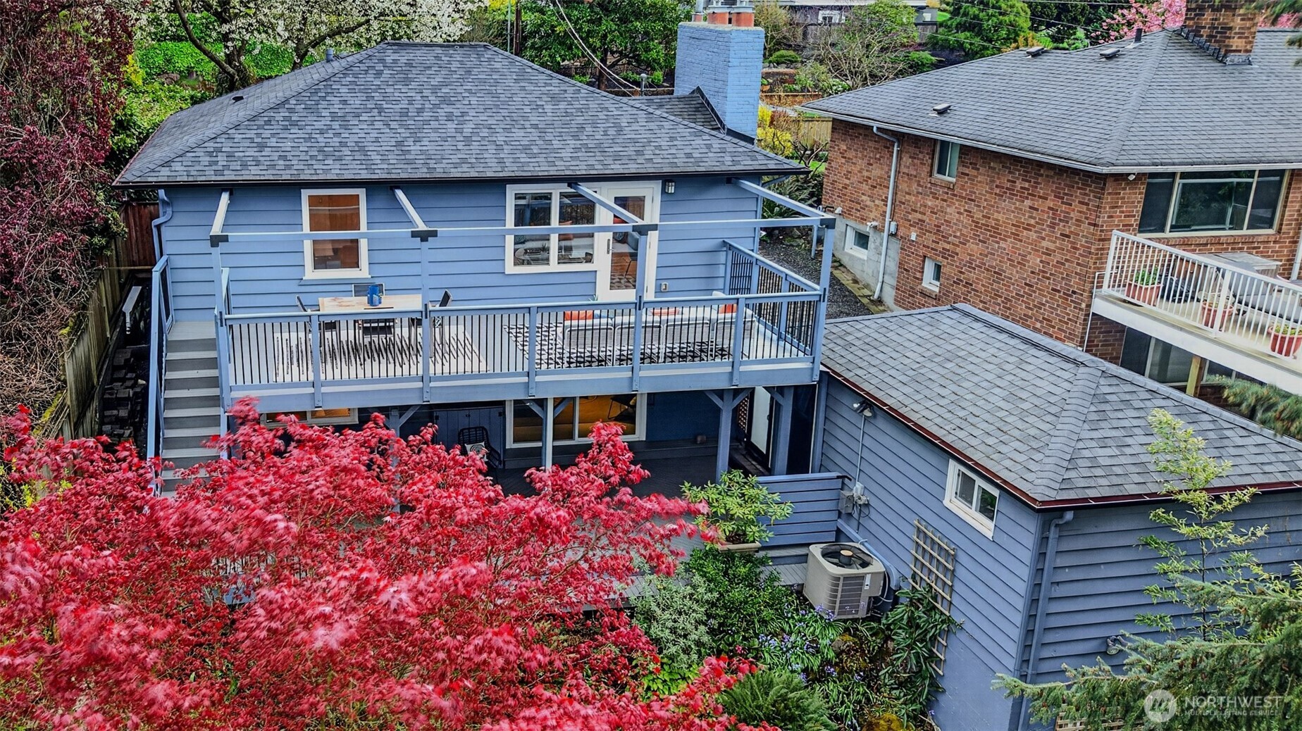 3711 31st Avenue W, Seattle, WA 98199