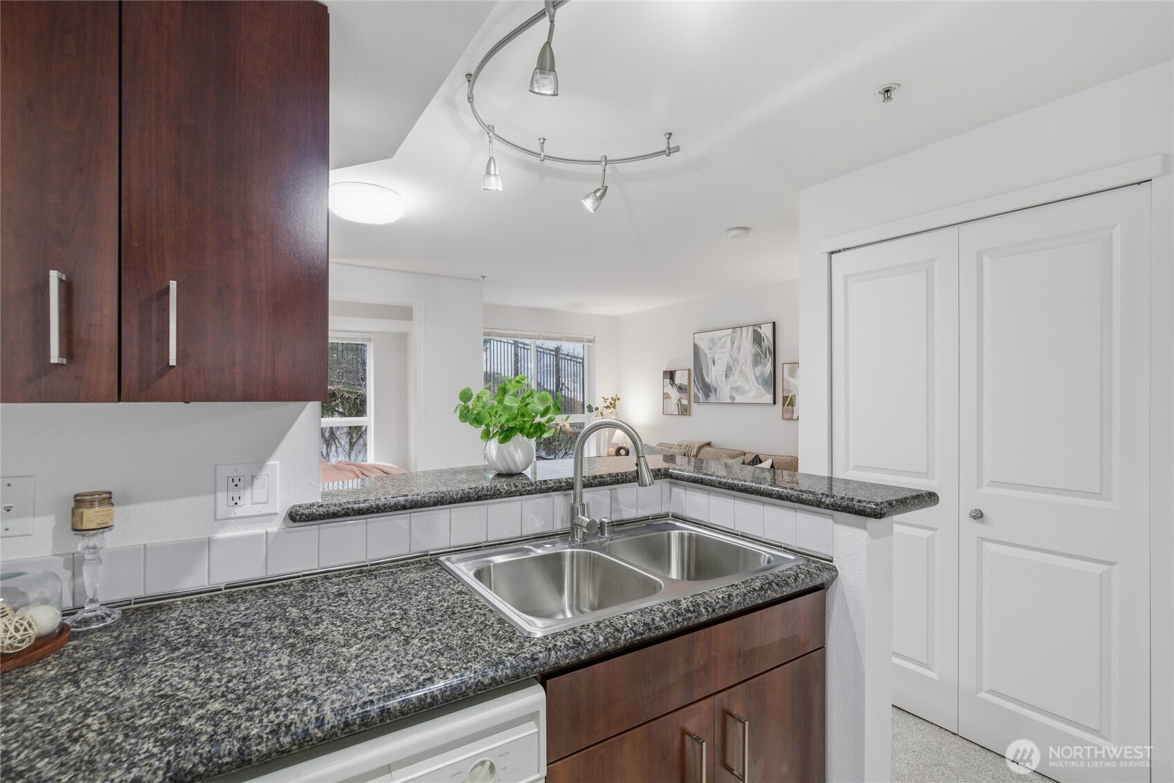 108 5th Avenue S #508, Seattle, WA 98104