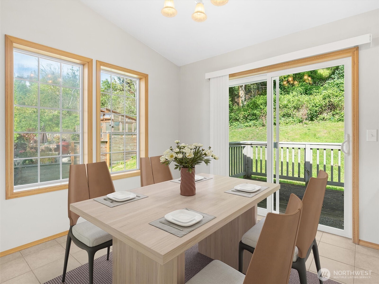 5062 23rd Avenue SW, Seattle, WA 98106