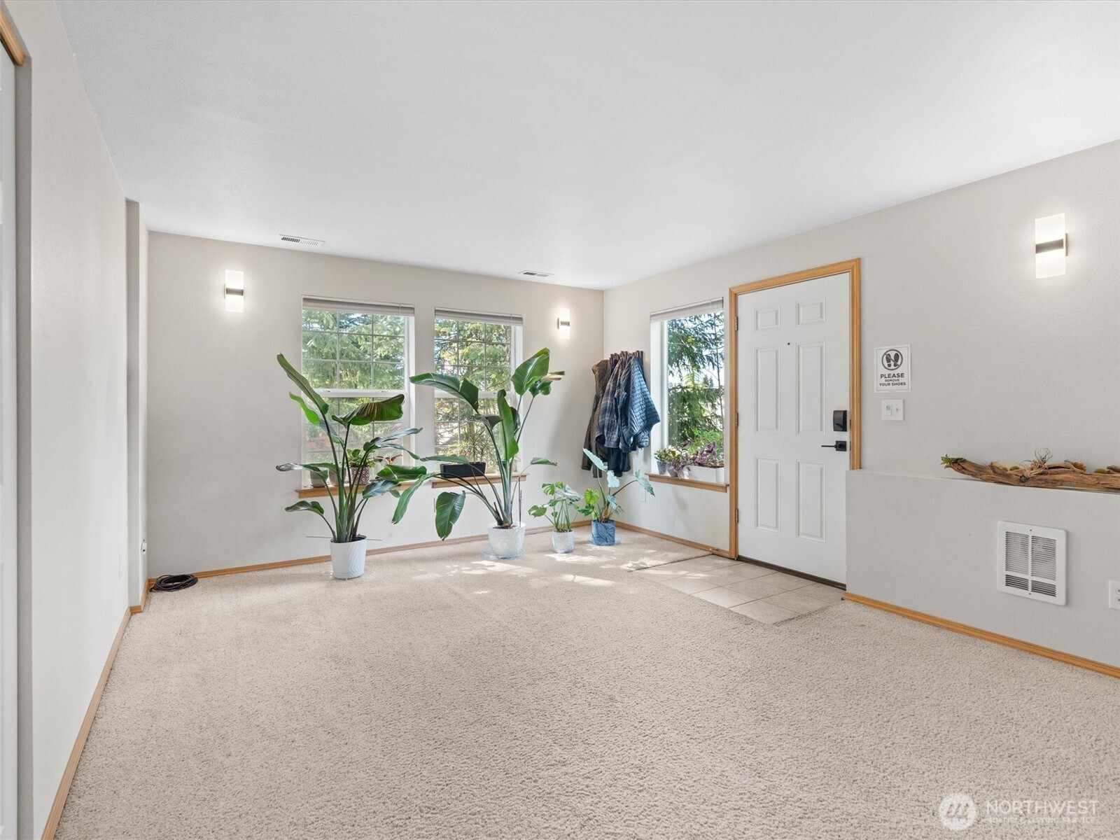 5062 23rd Avenue SW, Seattle, WA 98106