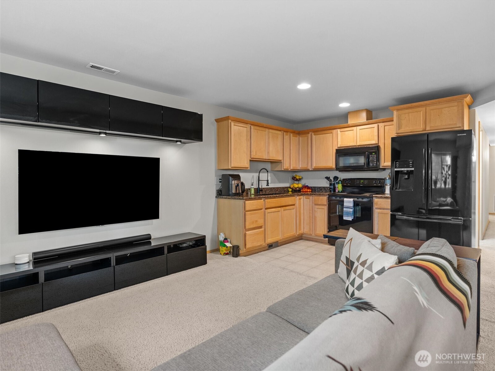 5062 23rd Avenue SW, Seattle, WA 98106