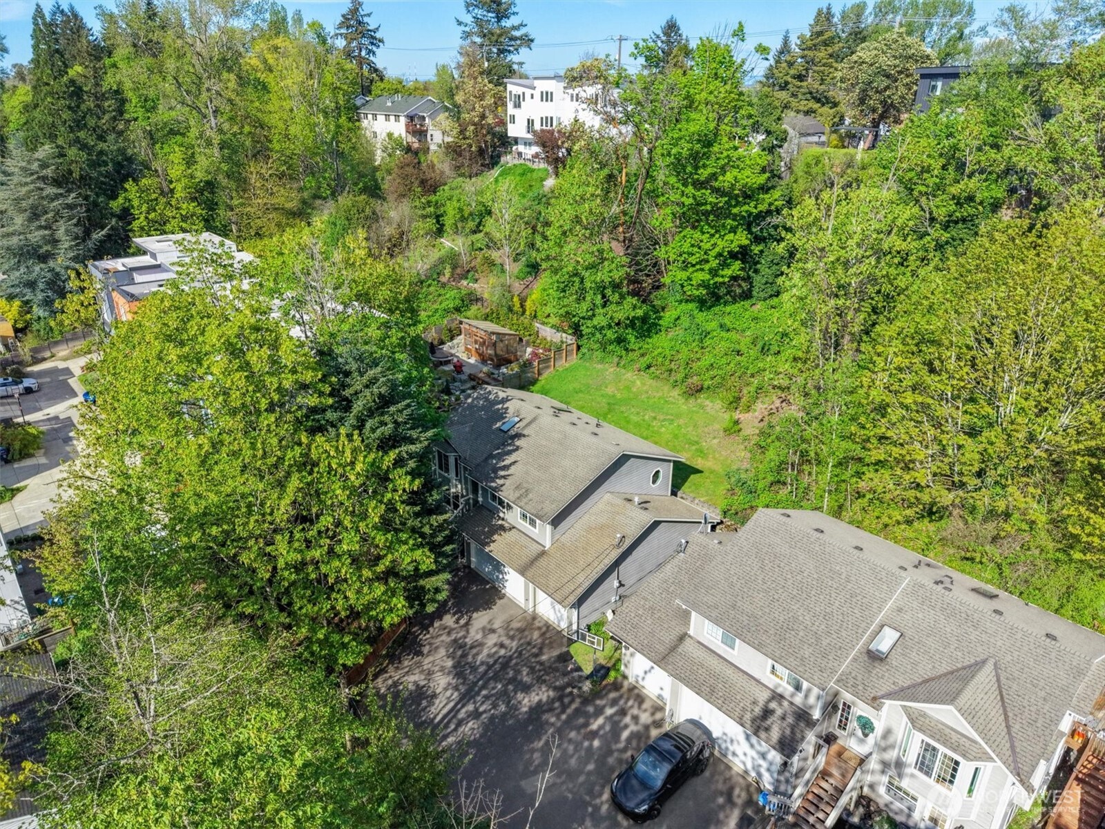 5062 23rd Avenue SW, Seattle, WA 98106