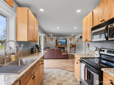 20110 Rainy Lane SW, Rochester, WA 98579 - Photo 11